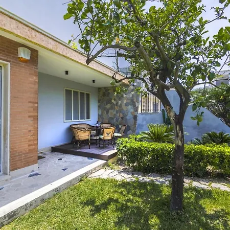 Seahorse, Fontane Bianche, Siracusa, Beachfront, Great Wifi, Beautiful Garden Villa