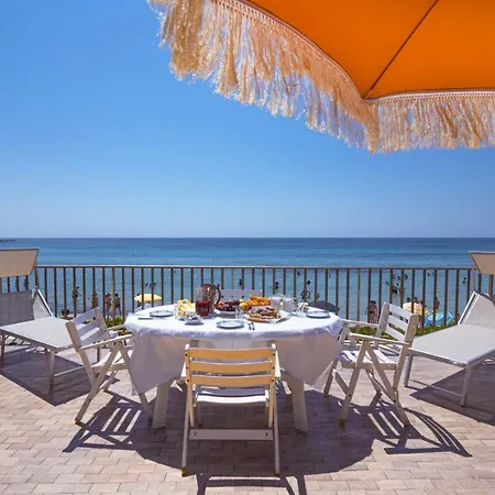 Seahorse, Fontane Bianche, Siracusa, Beachfront, Great Wifi, Beautiful Garden Willa *