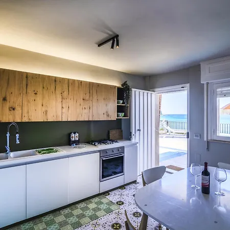 Seahorse, Fontane Bianche, Siracusa, Beachfront, Great Wifi, Beautiful Garden Willa *