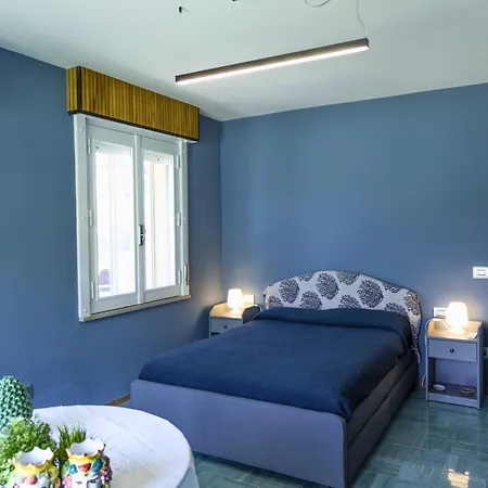 Seahorse, Fontane Bianche, Siracusa, Beachfront, Great Wifi, Beautiful Garden *
